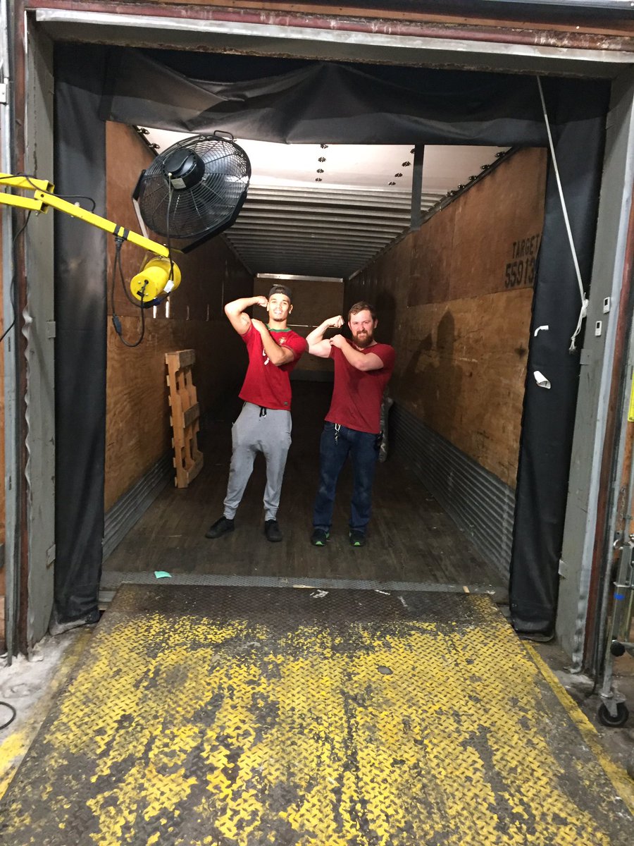 Not even a 2700 piece truck can stop Nate Dogg and J Dawg #logistics #efficiency