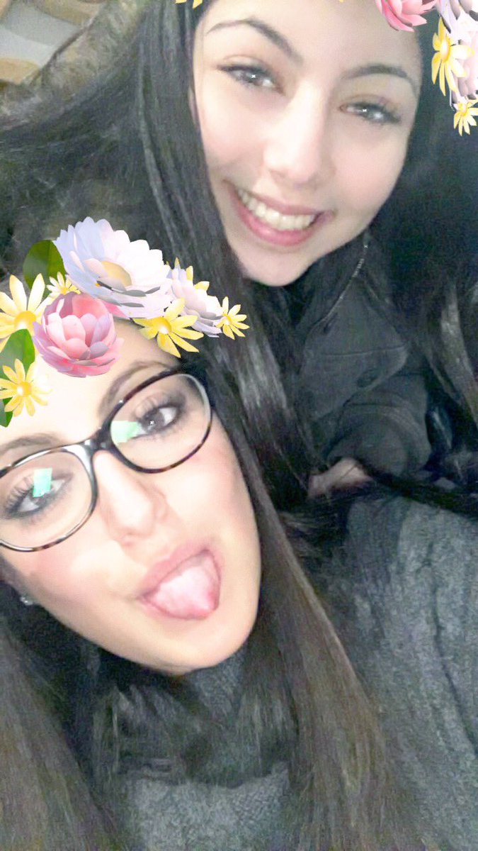saramoawad99's tweet photo. Happy birthday sando๐๐ ily to pieces! I hope gr9 isn't too hard on you๐
do great things bby #mermaid #hottie @sandykoussa3 ๐ฝโค๏ธ๐ป https://t.co/LTOZDgymBd