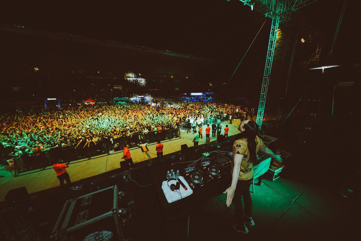 steveaoki's tweet photo. Before coming to Sinaloa I'll be honest I thought of El Chapo. After playing here all I think about are these amazing fans. U warm my ❤️ https://t.co/I29sySA4bf