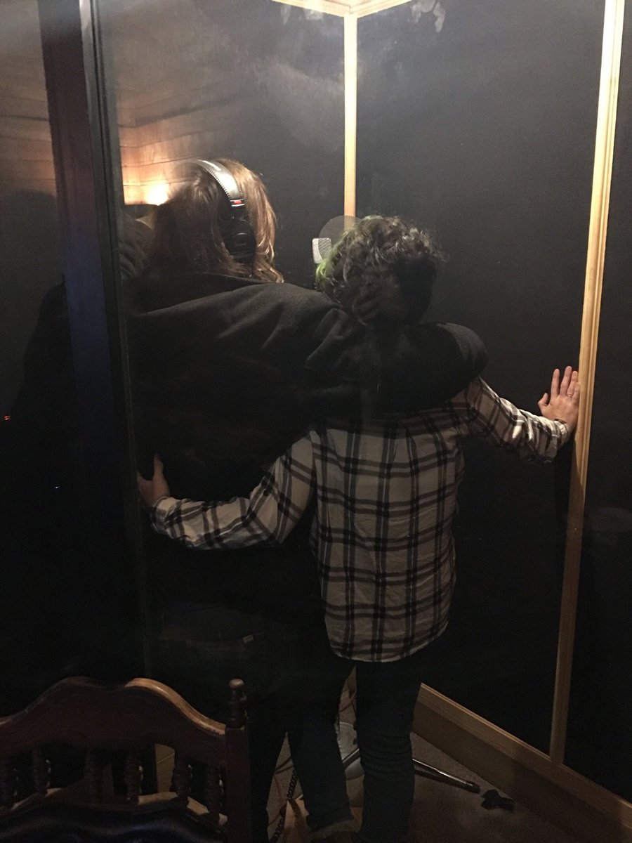 MyDallasTeens's tweet photo. #comradery keeps this ship afloat! Our very own Jacob and Annabelle feeling the spirit of #recording #skylabstudios! https://t.co/gUcGdHCXjc