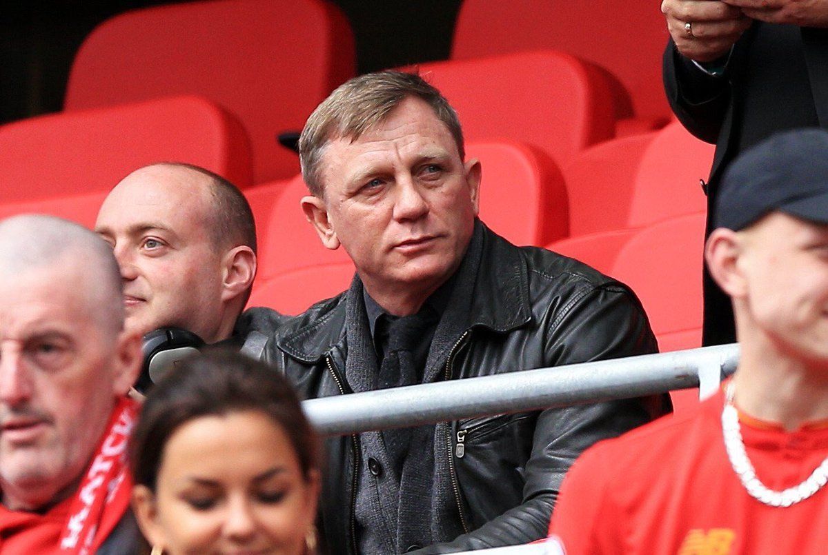 TheClubPark's tweet photo. Gary Neville: "The most disturbing thing for me today, is learning that James Bond is a Liverpool fan." 😂 https://t.co/u92Stq0v6W