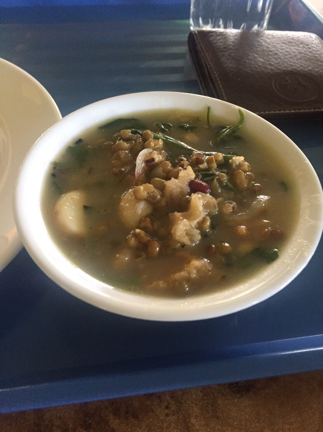 湯葉ちゃん 本日の昼食兼朝食 ムンゴという料理でライス付きで33ペソ 日本円で約74円くらい この食費の安さに俺の自堕落生活は支えられている ありがとうフィリピン 湯葉ちゃん 本日の昼食兼朝食 ムンゴという料理でライス付きで33ペソ 日本円で約74円くらい この食費の安さに俺の自堕落生活は支えられている ありがとうフィリピン