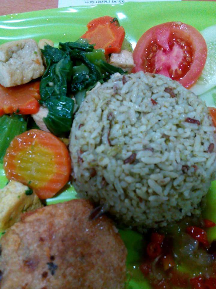 masarx's tweet photo. @KompasKlasika Berusaha untuk bawa bekal dari rumah.Bersih,sehat &amp; hemat tentunya.Lokasi: Tangerang #KicauKarier https://t.co/SGiHjf2blc