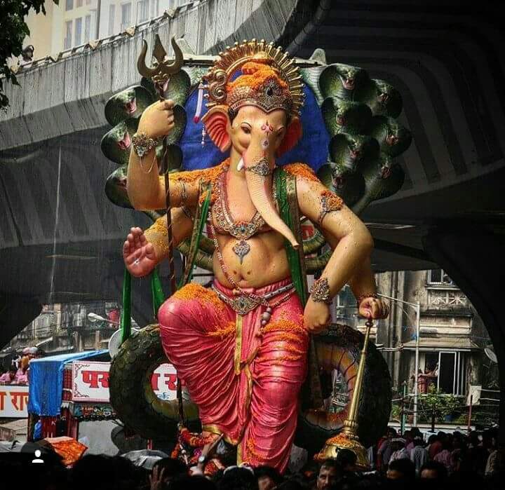 ganeshnagarilp's tweet photo. Parelcha Raja 2016
परळचा राजा २०१६
#GaneshnagariLalbauParel
#गणेशनगरीलालबागपरळ 
#aprilfoolsday #aprilfools #newt20team #mufc https://t.co/SkdnjqUKC4