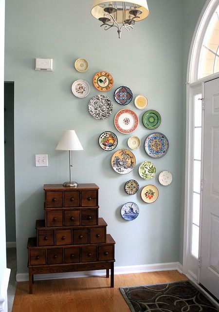 vcreekdiy's tweet photo. DIY Foyer Plate Wall Art - https://t.co/OT9AqjtL2g
#PlateWallArt #WallArt #WallDecor https://t.co/0rSt43msyb