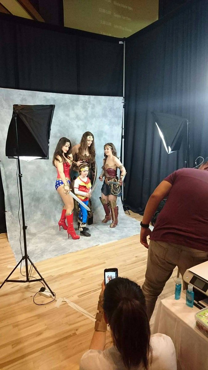 When <a href="/CasperVanDien/">Casper Van Dien</a> hijacks his own photo shoot to be a photographer for all the Wonder Women!