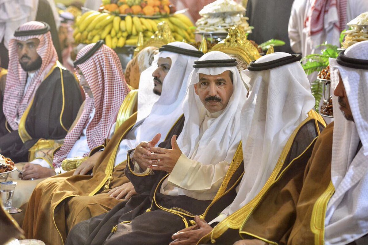 BinTwalah_a's tweet photo. رسالة شكر لكل من شرفنا
لو كنت أعرف فوق الشكر منزلة 
أوفى من الشكر عند الله في الثمن
أخلصتها لك من قلبي مهذبة 
حذواً على مثل ما أوليت من حسن https://t.co/xp5Vxgvj3J