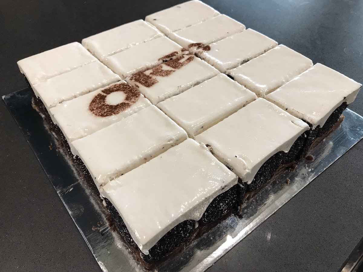 LionCrepleon's tweet photo. Nuestra nueva tarta de oreo la has probado ya ? https://t.co/SrS9iOdnvO