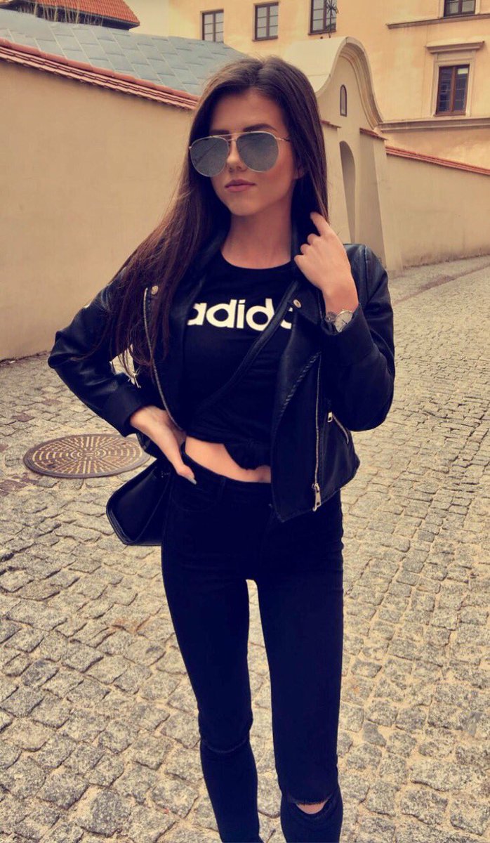 martiru95's tweet photo. But if you close your eyes
Does it almost feel like
Nothing changed at all?
#ootd #martime
Ph. @sararuscani https://t.co/oqPRGYameJ