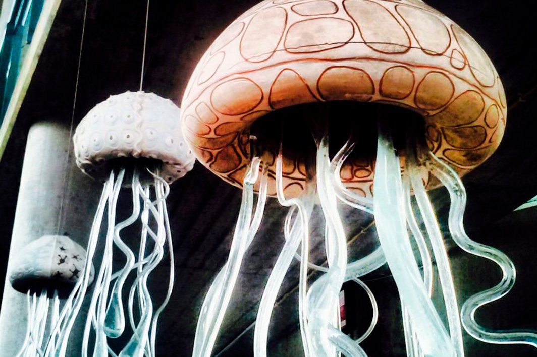 ¿Plan para hoy? Ven a la Feria de Diseño y Otras Artes <a href="/HormigaMarket/">La Hormiga Market</a> y después degusta las mejores tapas en la <a href="/rutadelatapa/">Ruta de la Tapa</a> #FelizDomingo