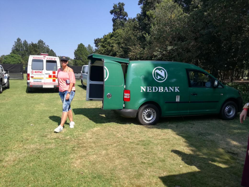 PeevedL's tweet photo. #huaweijoburgday @Nedbank @CellC #epicfail only ATM on site not working what a start to the day. @947 #dissapointed #badplanning https://t.co/esCKPUPDjp
