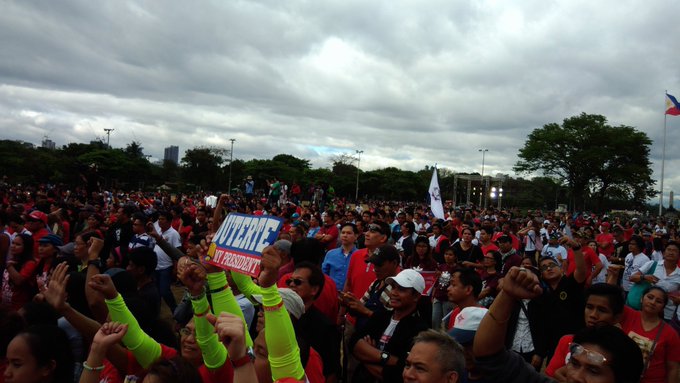 View image on Twitter