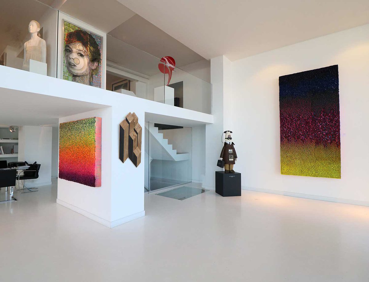 " EASTERSHOW" in #absoluteartgallery Knokke-Heist.
#renauddelorme #zhuanghongyi #ronalddupont #stephanehalleux