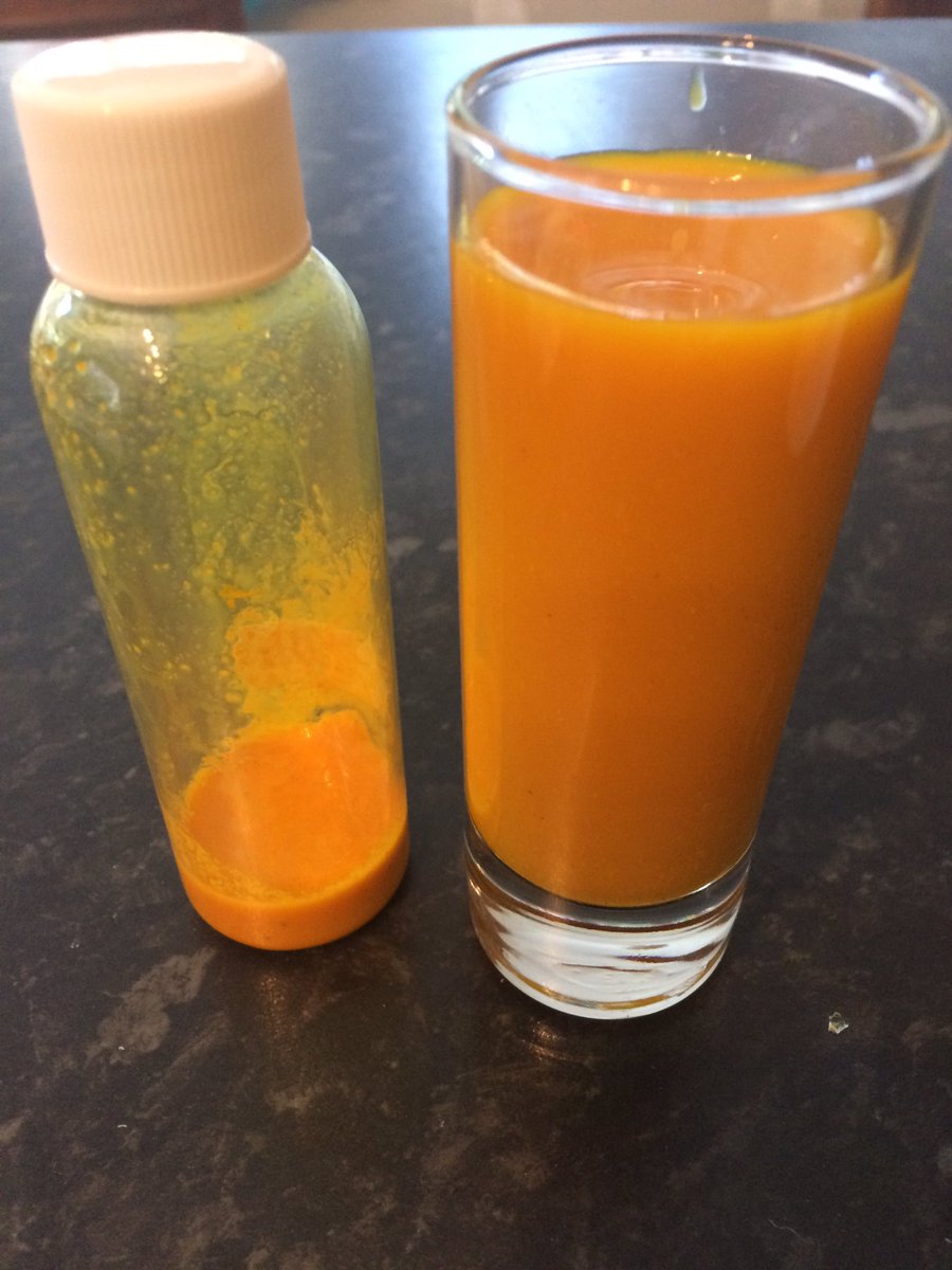 Fresh turmeric shot to start my day. @northernjuiceco lovely to meet you yesterday <a href="/HealthwellFair/">ACK</a>. Your juices rock!