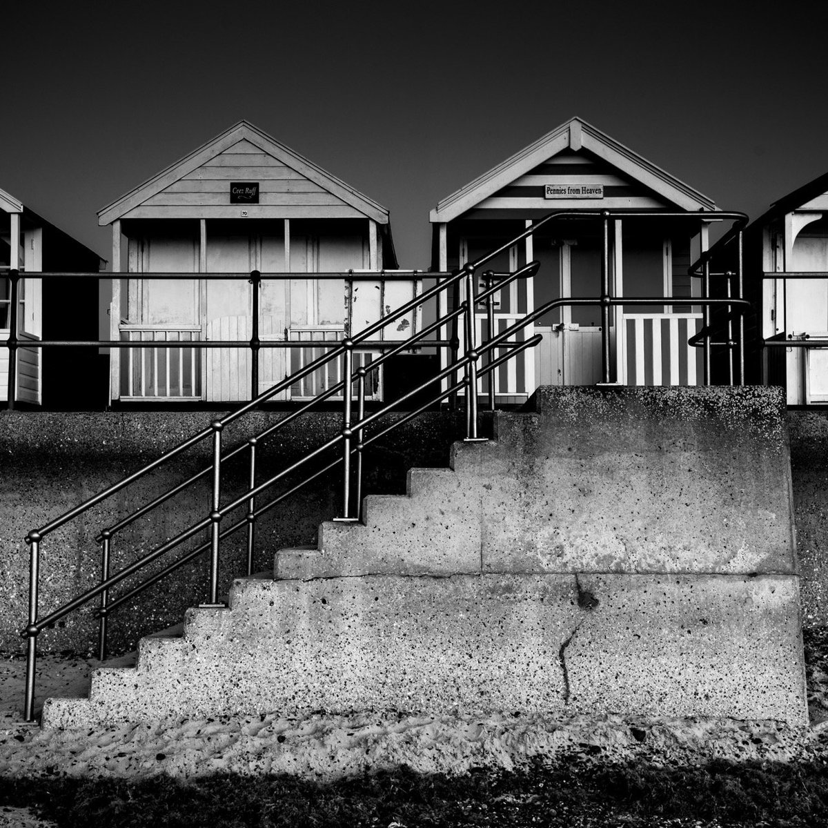 glyndcollins's tweet photo. Beach huts, Southwold. @visitsuffolk @allaboutsuffolk https://t.co/DTPuBVVzRs