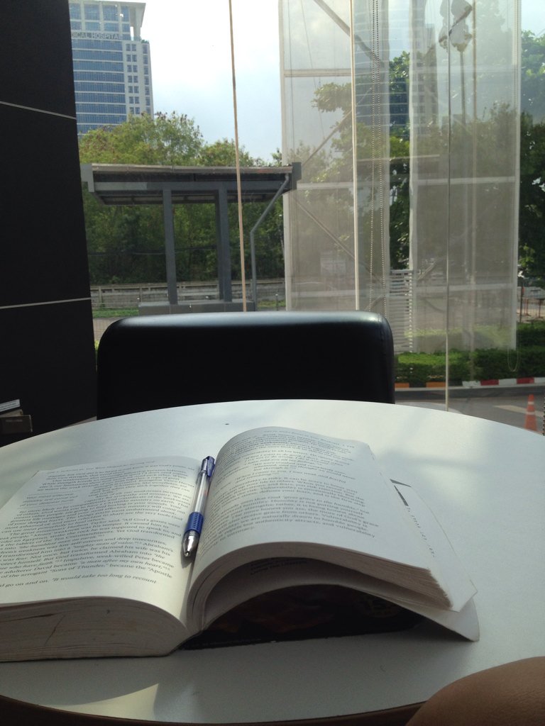 jenesn14's tweet photo. Who's want to join me at the central so I'm alone heheheh it's 3:2 pm here but I will to 4 pm so at McDonald https://t.co/lEBJKVhphR