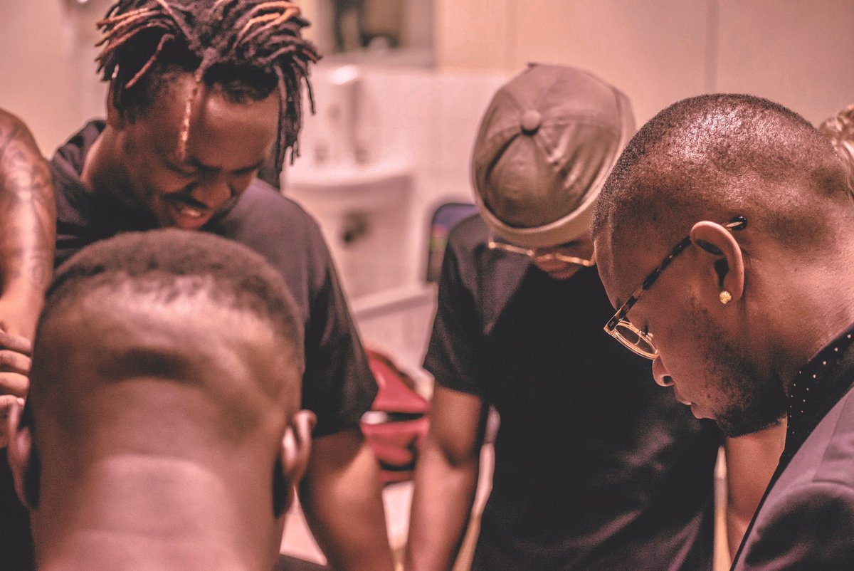 MrCashtime's tweet photo. Don't Stress It. Let God Bless It #HappySunday #BlackKoncert #prettyyoungthing https://t.co/IJE74akyJG