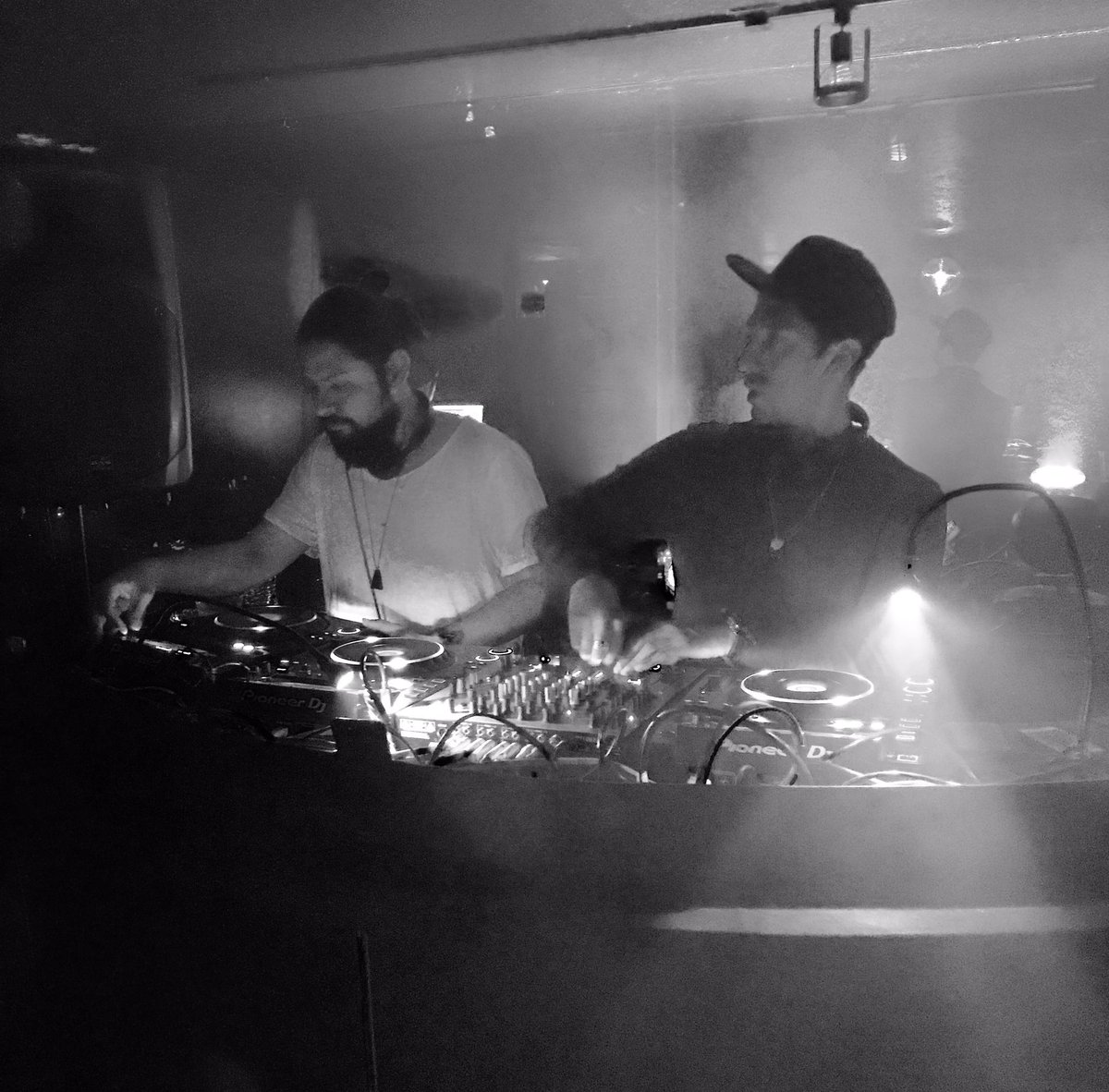 afterlasvegas's tweet photo. Wow! @DJBADBEAT and @Oscarmolina of @MNTRAvegas are killing it right now! @EduImbernon up next at 2am. Come join the party!! #AFTERarmy https://t.co/np1yczAg91