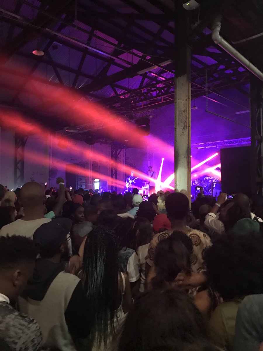 BeaTheron's tweet photo. @TomMisch 👌🏼👌🏿👌👌🏽👌🏻 https://t.co/IrPrdu6CVE