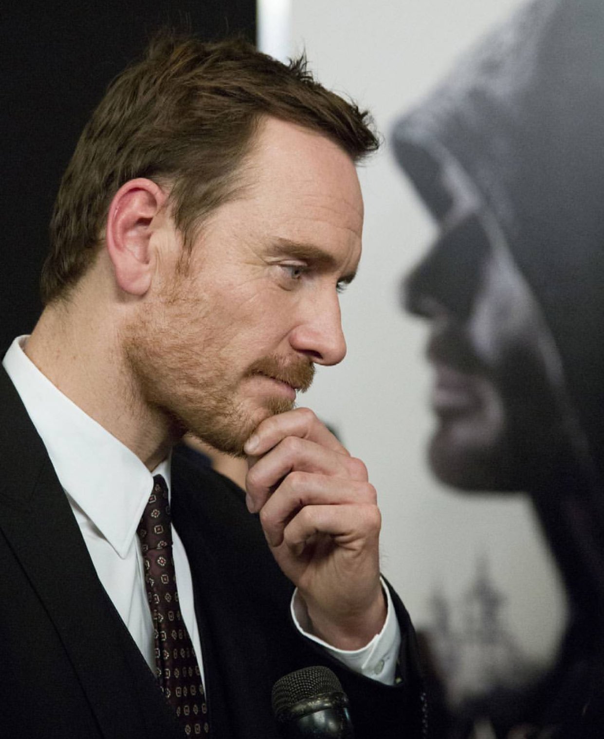 Happy birthday to my fav daddy michael fassbender, he\s now officially in his naughty forties  
