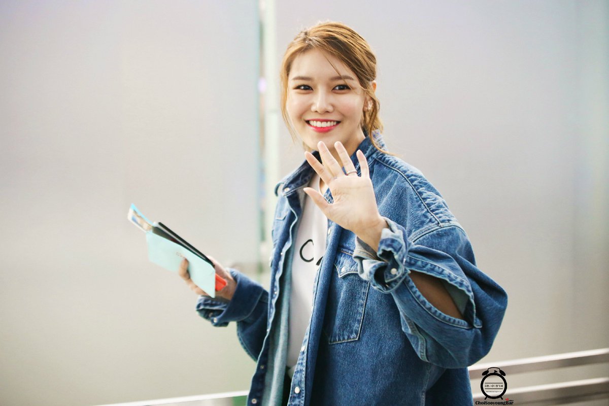 DUNIA_SONE's tweet photo. [HQ] 170331 Sooyoung - Incheon Airport by CSYBAR
https://t.co/DGE7WV21Ug
https://t.co/gHeb8KzRYw
https://t.co/4xv8MoA4Uj https://t.co/f6Ez7SlYGm