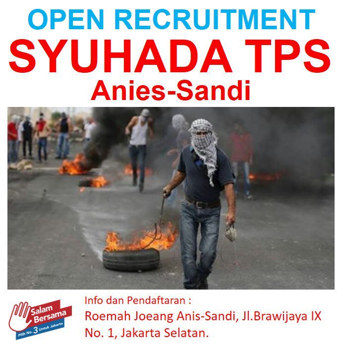 DithaLarass's tweet photo. #apaiya indonesia mau dibikin kaya suriah ? Syuhada arti nya sama dengan Syahid . cc @saiful_mujani @bongkar @habibthink https://t.co/hTUP3N7Kwm