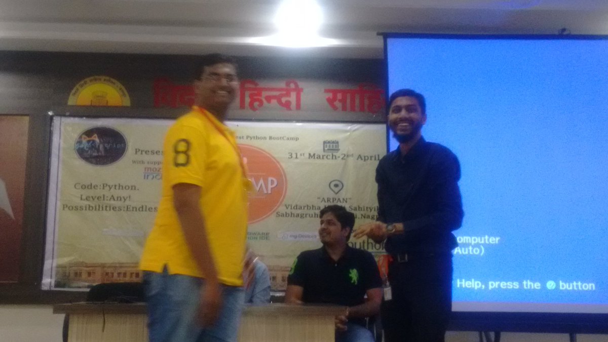 ankurdeshmukh87's tweet photo. @Pycamp2k17 #pycamp2k17 
PyCamp's awesome volunteer https://t.co/9uXv4HT3g6