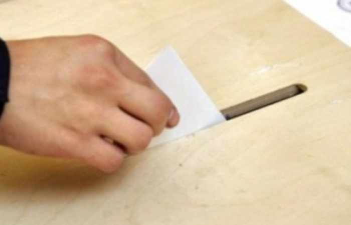 FrVision's tweet photo. L'#Arménie élit son #parlement https://t.co/UsjpTGiATr #socialmedia #armvote17 #Elections2017 #legislatives2017 #ONU #hrw #media https://t.co/5pJaeMkz0v