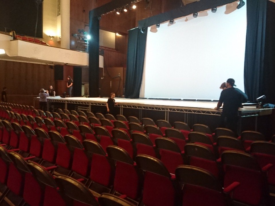 Stagesdancefest's tweet photo. Dance floor going down. https://t.co/GKoT1q1zNG