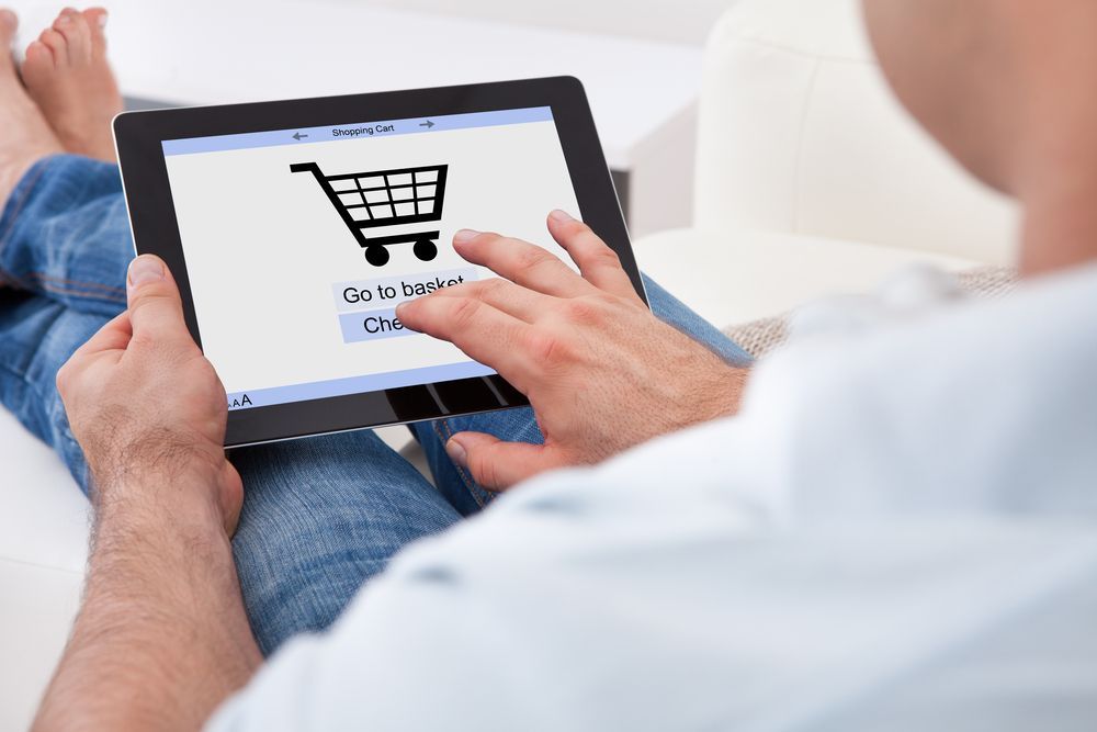 ¿Comprar a través de la web? bit.ly/2ol4GVf vía <a href="/cminana/">Carlos Miñana</a> realiza sin miedo tu compra online sin gastos d envío n #AlmacenesArenal