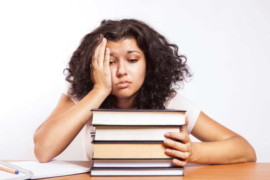 CharitySANE's tweet photo. Are you a #student struggling with your #mentalhealth? Read some tips on coping here: https://t.co/75DQuRcODP https://t.co/KOgvNZRWgT