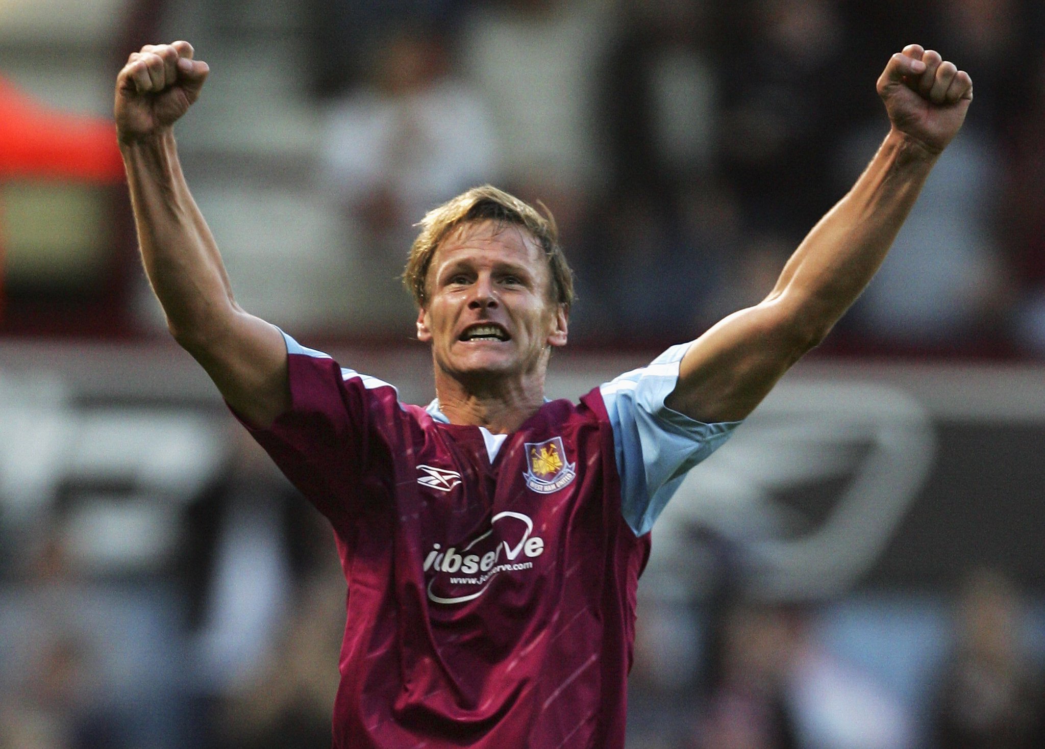 Happy Birthday to former Hammer, Teddy Sheringham!    