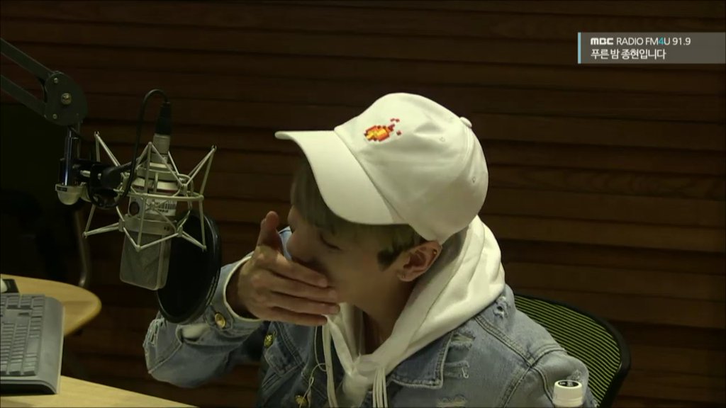 archivejonghyun's tweet photo. –  151112
#푸른밤종현입니다 https://t.co/WJJOha7fxy