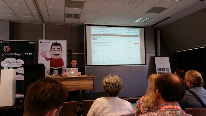 Live demo van #RegularLabs op de JoomlaDagen. Altijd heel vermakelijk! #JDNL17