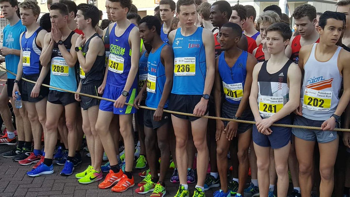 Yahala Awal Aman 7e (15.23) en Bob te Lindert 9e (15.29) Mudesir Awal Aman dnf <a href="/Parelloop/">Antoinette Stöcker</a> <a href="/ARGOatletiek/">ARGO Atletiek</a> <a href="/ArgoTopteam/">Argo Topteam</a>  #easyrunning