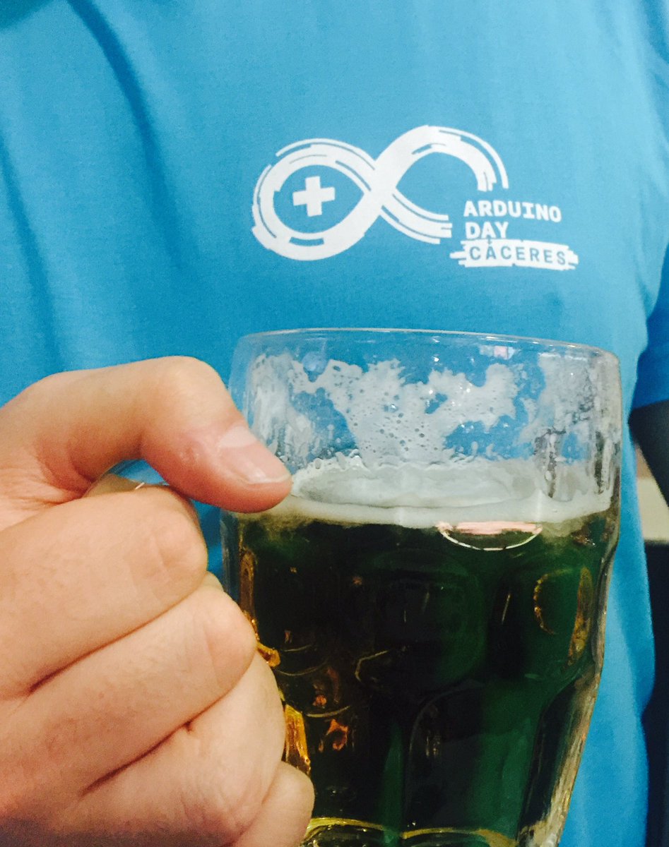 aquartero's tweet image. Gracias organizadores y voluntarios #de ArduinoDayCC Gran día
@SolEpcc @EPCC_Unex @Okoladifusion @SernaOnline @AGordiGuerrero @pablogarguez