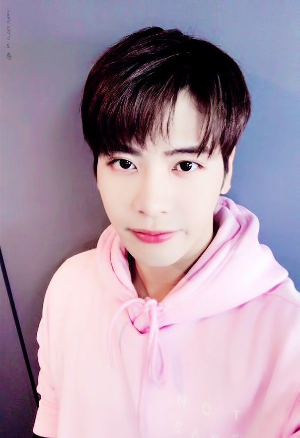 GOT7hood's tweet photo. 갓세븐 핑크후디후디 하는 삶 최고다 https://t.co/VTGvYiYj5W