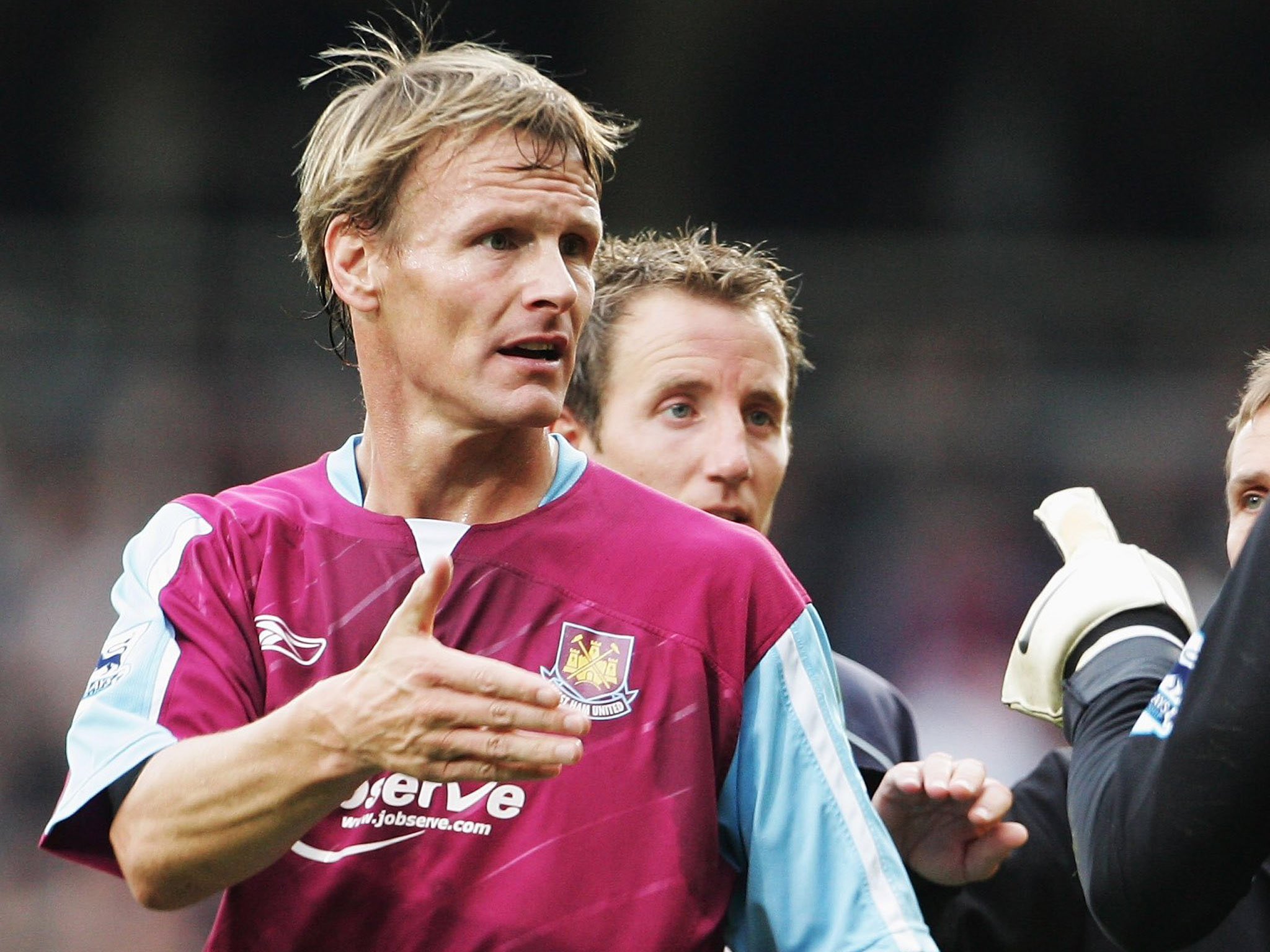 Happy Birthday to former hammer Teddy Sheringham!  