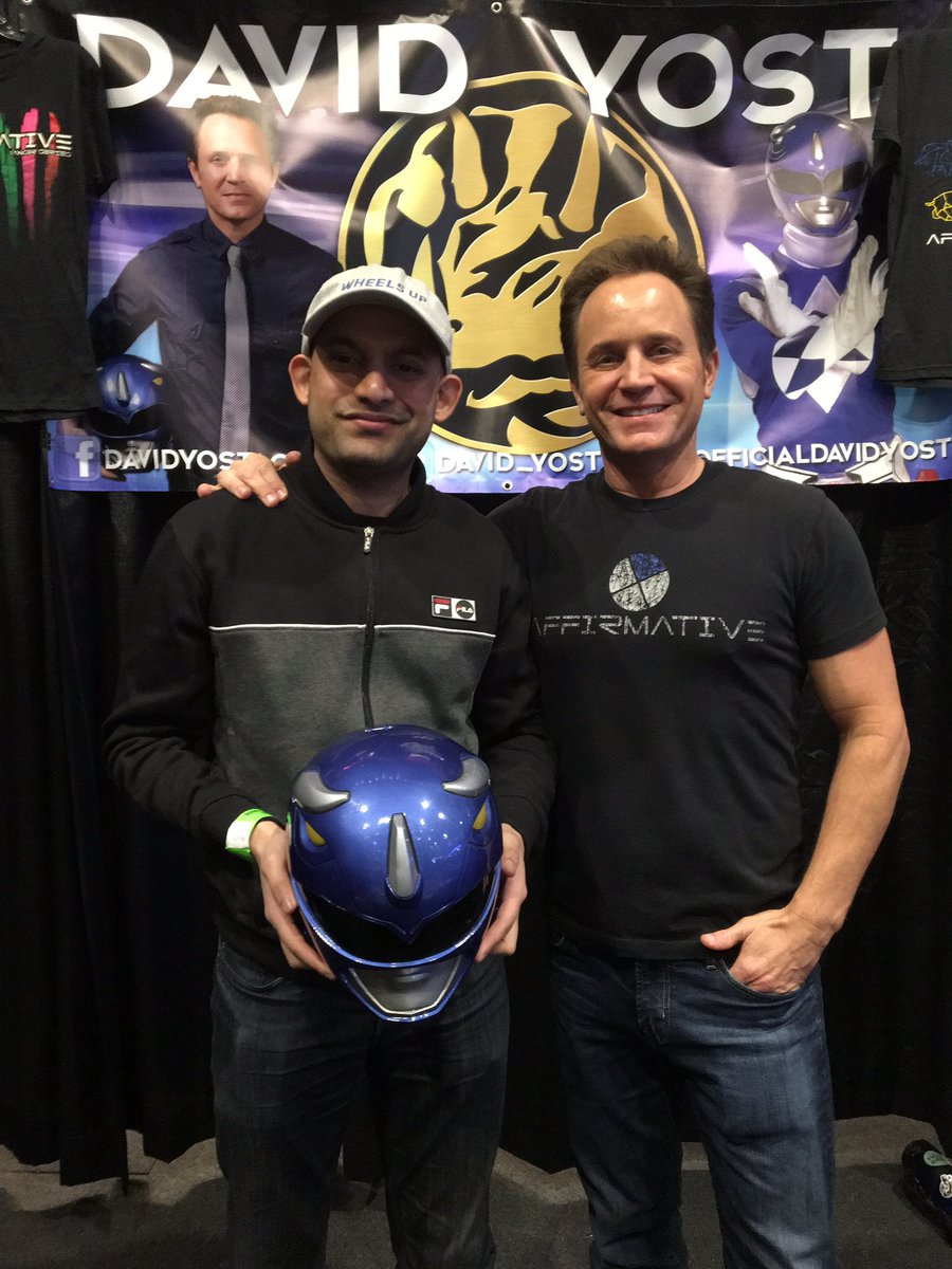 MufsinM's tweet photo. It's affirmative that I finally got to meet the original blue ranger himself @David_Yost! #PowerRangers #billycranston #blueranger #udcc https://t.co/1eAC8VKuLd