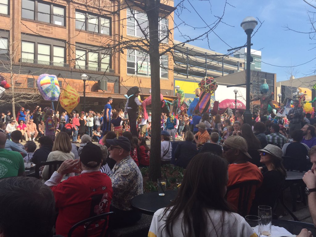 ConorsAnnArbor's tweet photo. Love Ann Arbor #festifools #pureannarbor @ConorsAnnArbor https://t.co/ZkdtSBlx5h