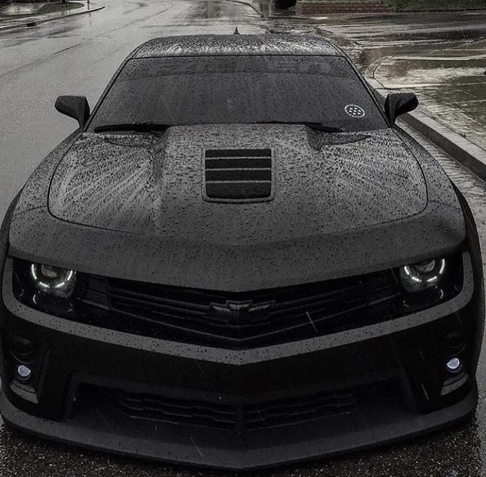 Edzaddress's tweet photo. One badass # Kit on this #Camaro https://t.co/RbHjM9P6gG