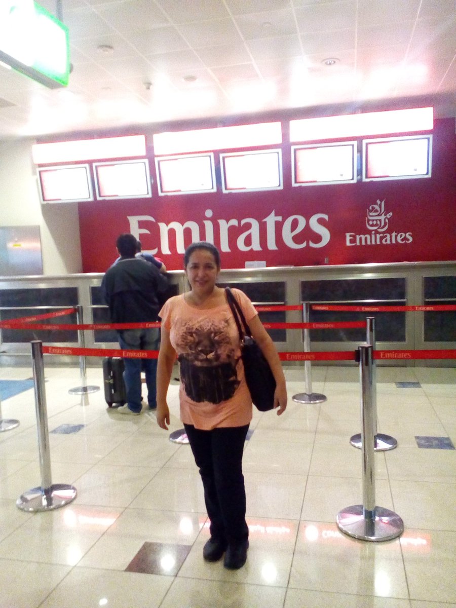 mcrisbaez1's tweet photo. #AMOVPy Aeropuerto Dubai https://t.co/PfxdYnmkNh