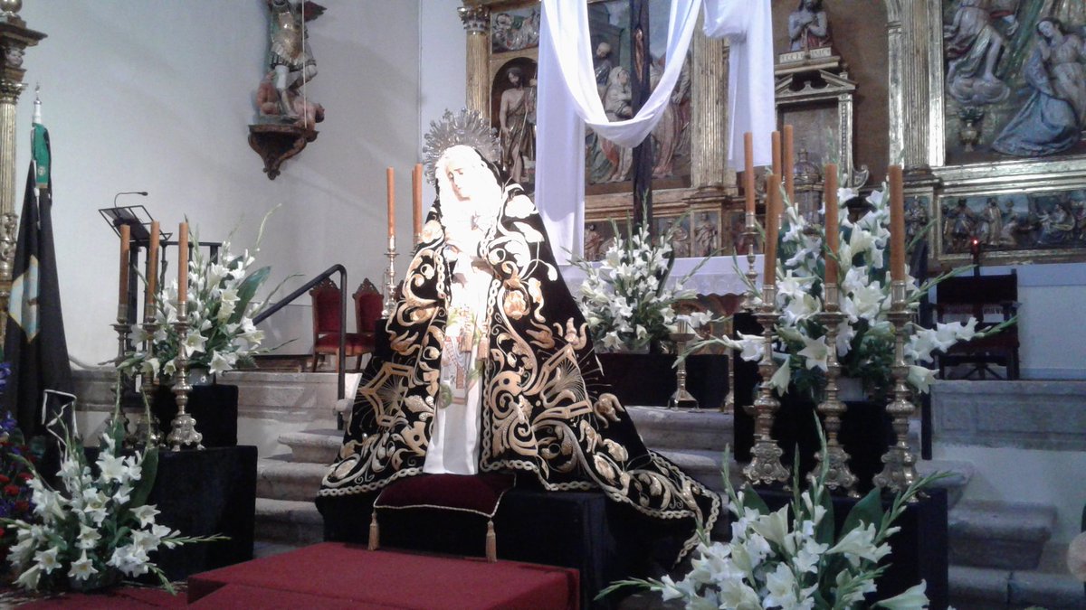 RdguezAngeles's tweet photo. @Rebeca_Floris @OFSCruzdesnuda . Cuando la Fe se hace arte. https://t.co/6FF5xcTF4d