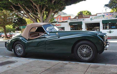 spicker123's tweet photo. via British Sports Cars
 1953 Jaguar XK120 https://t.co/UFTd06a4Du