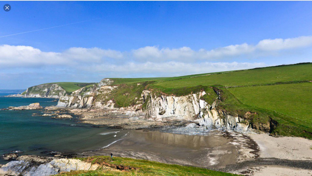 DrKatyBowen's tweet photo. Please Object to this outrageous application on an #AONB @ #Ringmore #Devon https://t.co/hwokTmg0Dx @totnes #Brixham https://t.co/NjZaEDBpwj