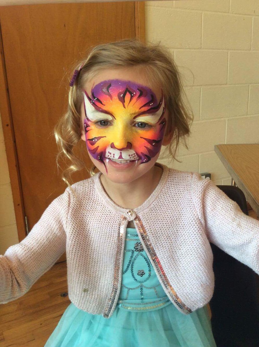 ArtisticTinker's tweet photo. #facepainter #childrensparties #Tinkertiger #Tinkerarmy #tiger https://t.co/BsxFiRqDMA