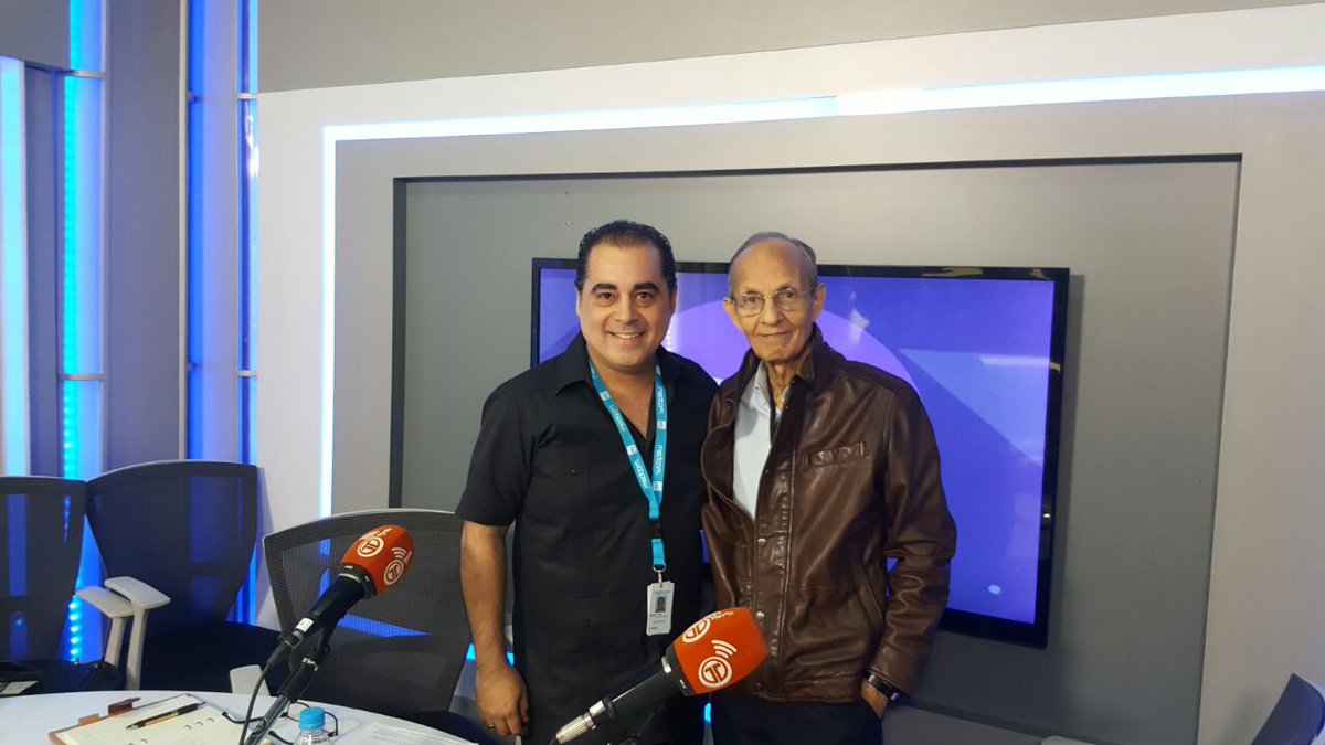 TelemetroRadio's tweet photo. ¡Feliz domingo! Hoy tuvimos el honor de tener a Pedro Altamiranda en #TocandoMaderaRadio junto a @yigosugasti ¡Nos vemos la próxima semana! https://t.co/l4Mcv8qf5b