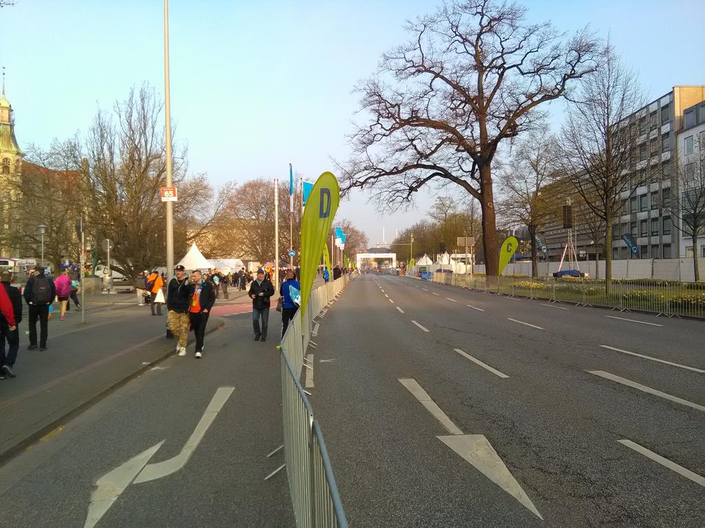 Hannover Marathon Start 04/08/17, Friedrichswall