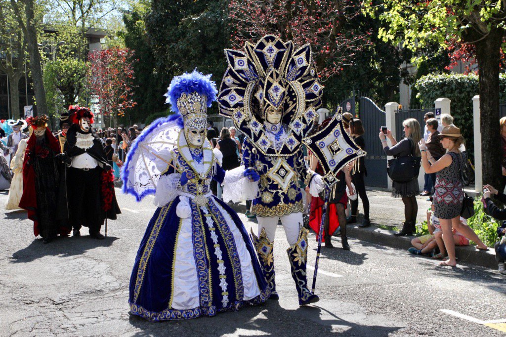 Si vous n'étiez pas à <a href="/villeagen/">Ville d'Agen 🇫🇷🇪🇺🇺🇦</a> ce week-end réservez vite pour le carnaval 2018 ! Moi j'y étais et j'ai adoré