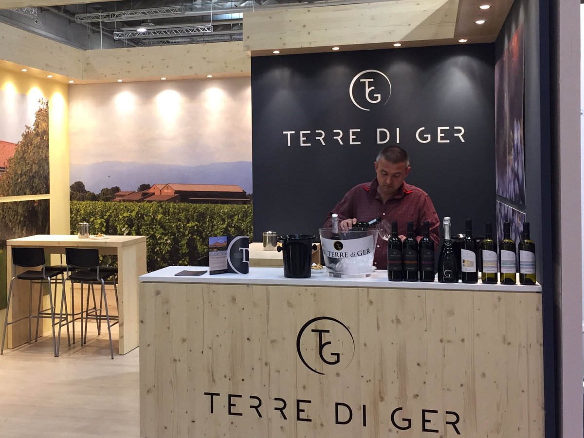 #firstday #vinitaly #vinitaly2017 #terrediger #terredigerwines #newlabels #newimage #newvintages #waitingfortomorrow